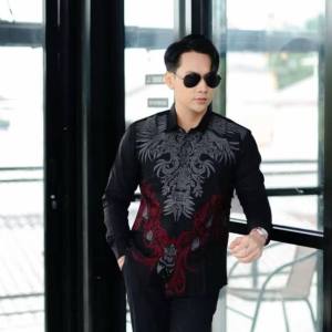 Baju Batik Pria Dewasa Warna Burgundi Premium 2025