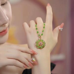 O-KAY Kalung giok hijab bulat hijau titanium
