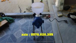 Máy xay nghiền mịn xay vỡ các loại như ngô tiêu đậu miễn ship