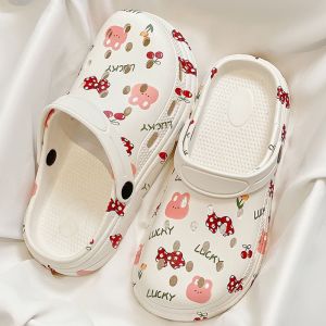 [Free Shipping] 2025 Summer Cute Student Outdoor WomenS Casual Flat Non-Slip Closed-Toe Beach Sandals Ins Soft