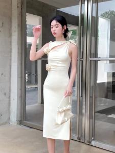 Dazzlin  ชุดเดรสลายดอกไม้สามมิติที่ดูอ่อนโยนเดรสยาวสไตล์ฝรั่งเศสใส่แล้วดูผอมเพรียวสำหรับผู้หญิง