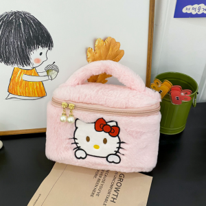 Harga Grosir - Pouch Serbaguna Motif Karakter / Tas Tangan Bulu Halus Lucu