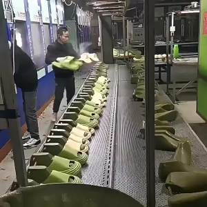 [Free Shipping] New high-heeled thick-soled slippers for women suitable for summer indoor and outdoor wear non-slip stylish and height-increasing sandals