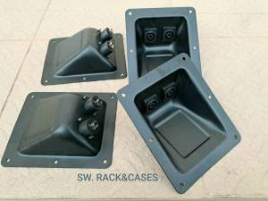 แท็ปตู้ลำโพงสำหรับติดหลังตู้ลำโพงพร้อมสเป็คคอน (ราคาต่อแพ็คจำนวน 4 ชุด) เข้าสายสัญญาณลำโพง วัสดุเหล็กหนาชุบดำ สวยแข็งแรงได้มาตรฐาน