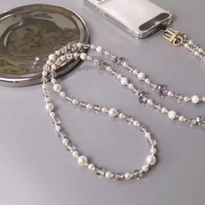 (HD1)Crossbody Pearl Crystal Phone Strap Long Ins Womens Small Fresh Summer Outdoor Travel Phone Case Back Chain Tali Telefon Silang Badan Mutiara Kristal Panjang Ins Wanita Musim Panas Kecil Segar Luar Ruangan Rantai Belakang Kes Telefon