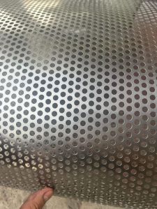 Tôn đột lỗ kẽm ( ngang 1m dài 2m - dày 45zem ) lỗ tôn 4ly 6ly 8ly