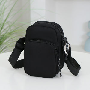 (w206) กระเป๋าสะพายข้างชายหญิง 2ซิป ขนาดกะทัดลัด ใส่ มือถือได้หลายเครื่อง redspeed