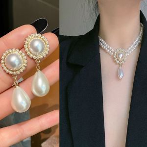 Vintage Double Layer Pearl Choker Necklace Teardrop Pearl Pendant Rhinestone Collar Jewelry for Evening Party