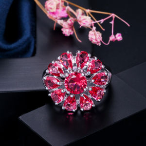 SEQUITO Delicate Women Crystal Flower Ring Paved Setting Purple Red Yellow White Cubic Zircon Stone Fashion Platinum Finger Jewelry for Birthday Party Dress Accessories SR096