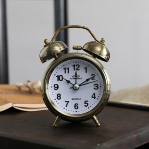 Digital Alarm Clock Retro Double Bell Jam Loceng Bunyi Kuat Classic Big Loud Multifunctional Student Bedside Bedroom Desk