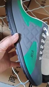 Mens slip-on sandals for outdoor wear comfortable soft sole casual driving shoes soft sole no heel stylish half-slip sandals