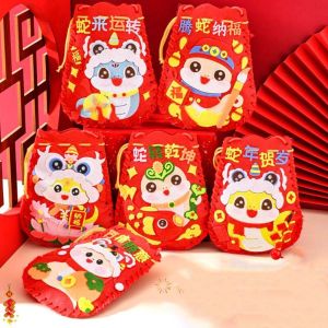 ANBIHE Handmade Snake Pattern Hnadbag Traditional Non-woven Fabric New Year Blessing Bag Spring Festival Decoration Chinese Style Cartoon Snake Lucky Bag for Home