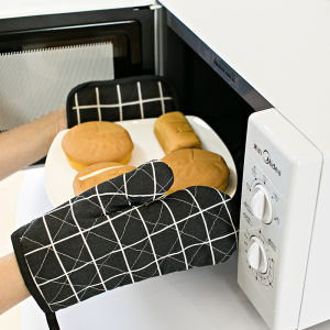 1pcs Anti-Hot Gloves Kitchen Cooking Cotton Microwave Oven Gloves Mitts Pot Pad Heat Proof Protect