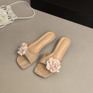 [Free Shipping] Comfortable For The Feet New Chinese-Style One-Strap Slippers For Women 2026 Summer New Retro Floral Sandals To Match Skirts