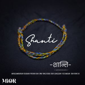 Gelang Tali Tridatu Shanti