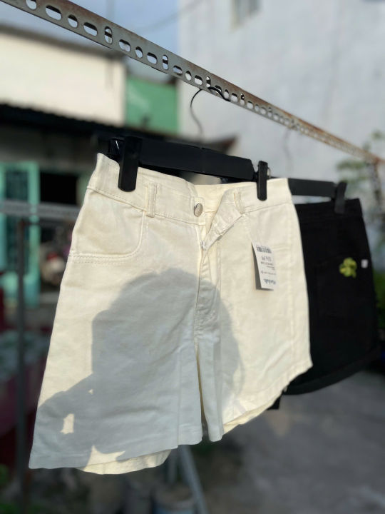 qu%E1%BA%A7n%20short%20jean%20%C4%91%C3%B9i%20n%E1%BB%AF%20cotton%20co%20gi%C3%A3n%20nh%E1%BA%B9%20l%E1%BA%ADt%20lai%20tr%C6%A1n%201%20n%C3%BAt%20t%C3%BAi%20tr%C6%B0%E1%BB%9Bc%20sau%20%20%C4%91%C3%ADnh%20c%E1%BB%8F%204%20l%C3%A1%20th%C3%AAu%20may%20%20m%E1%BA%AFn%20-%20Image%203
