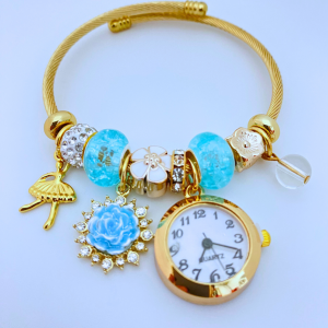 Gelang Jam Tangan Titanium dengan Liontin Charm Warna-Warni dan Aksen Kristal