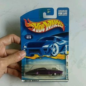 Diecast Hot Wheels Evil Twin ( first edition )
