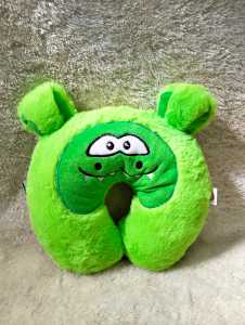 Dreamtoys96 Bantal Leher Karakter Animal Headrest U Kuping Bahan Bulu Rassel