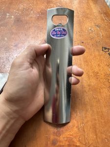 Dụng cụ đập nước đá inox 2 trong 1 sáng bóng kèm khui nắp chai xDụng cụ đập nước đá inox sáng bóng kèm khui nắp chai (2 trong 1) cao cấp thương hiệu Tiến Đại phát tiện dụng dễ dùng cao cấp thương hiệu Tiến Đại Phát tiện dụng dễ dùng