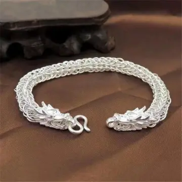 Đeo vòng tay bạc có tác dụng gì? Câu trả lời bất ngờ từ giới mộ điệu trang sức nam