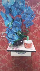 Teachers day Offer - Wall Shelf Rack with Cute Clock / Designer Choice (without flower)