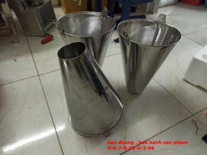 Bán lẻ phễu cắt tiết gà vịt tại hcm
