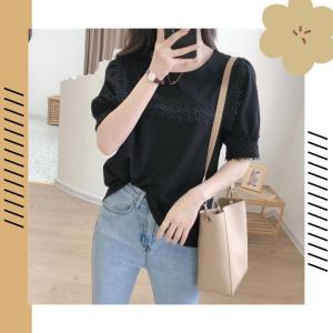 LH.Friday เสื้อผญแฟชั่น2022 เสื้อยืดลายฉลุ แขนตุ๊กตาแต่งลายฉลุ ใส่กับกระโปรง ออกแบบ นิยมฮิต แฟชั่นOL