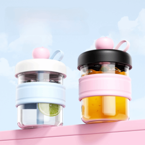 BAGUO(霸果) 500มล. แก้วกาแฟเย็น พร้อมถาดน้ำแข็ง ปลอกแก้วกันลื่น แก้วฟาง ทนทาน ป้องกันการรั่วซึม ขวดน้ำแก้ว สำนักงาน