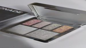 Bảng Phấn Mắt Đa Năng Lemonade Aesthetic Multi-task Palette #Full-On 92g - Phấn mắt Lemonade Full On - Bảng màu nhũ ĐẸP