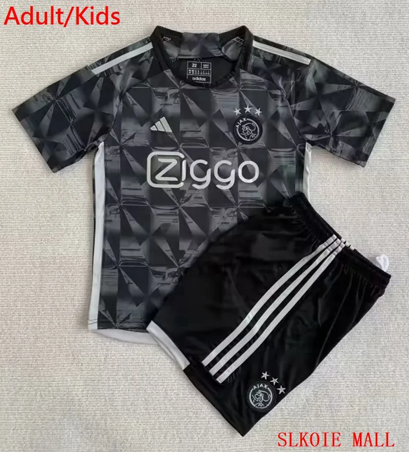 Ajax away hot sale shorts