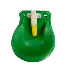 Tempat Minum Kambing Domba Babi Nipple Palstik Valve Otomatis 1 Liter