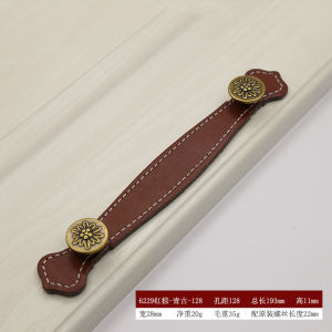 European-style Modern Cabinet Door Surface-mounted Leather Pull Handle for Wardrobe Doors Cabinets TV Cabinets Drawers Brown Leather Handles 欧式现代柜门明装皮拉手  衣柜门 橱柜 电视柜 抽屉 棕色皮革 把手 FUNIANQI
