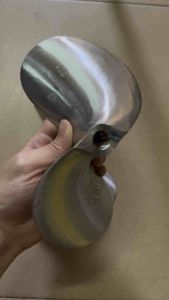 Chân vịt inox máy 8.5hp (cốt xéo) 3t63 chân vịt 2 cánh inox 304 lỗ ren 16mm 18mm 3 máy piston 63mm