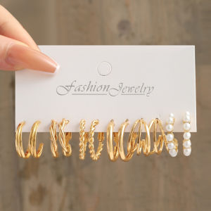 Pharaoh🍓Anting Logam Berpilin Set 24 Potong /Anting Sederhana Berbentuk C /Untuk Wanita Anting Mewah Perjamuan OOTD