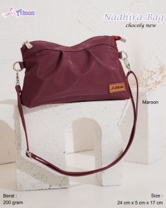 NADHIRA SLINGBAG BY AINUN