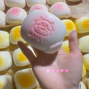 YUDESHUI Bóp chặt Bánh mì sữa mô phỏng mềm mại Không độc hại Quà tặng Đồ chơi tăng chậm Giảm căng thẳng Đồ chơi cảm giác siêu mềm Người lớn Trẻ em 