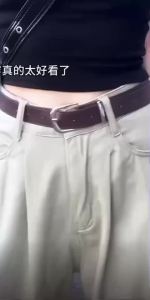 กางเกงยีนส์ขาบานเอวสูงสีขาวสำหรับผู้หญิงตัวเล็กกางเกงทรงหลวมขาตรงยาวถึงพื้นสำหรับฤดูใบไม้ร่วง