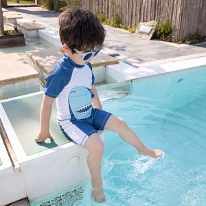 Đồ Bơi Bé Trai Họa Tiêt Cá Mập Đáng Yêu Chất Liệu Bền Đẹp Co Dãn Tốt HB06