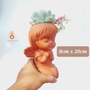 Chậu đất nung Bình Dương - Cô gái Marshal - miệng chậu 8cm chiều cao 20cm