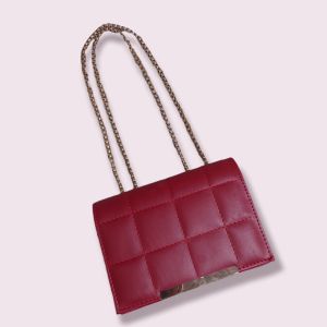 Hampers Kado cewek Tas Bahu Jiya - Giftbox Ulangtahun Wisuda Wedding by Mocchiato