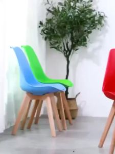 Eames solid wood study office desk chair plastic back dining chair simple lazy makeup home stool