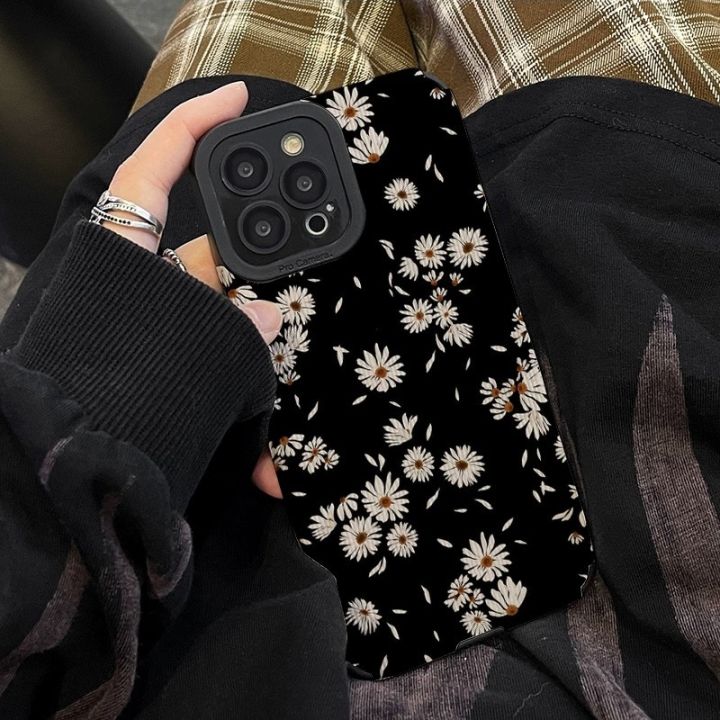 Retro%20Daisy%20Texture%20Case%20For%20iPhone%2016/15/14/13/12/11%20Pro%2012%2013%20mini%206%206S%207%208%20Plus%20X%20XR%20XS%20max%20Soft%20Shockproof%20Back%20Casing%20Fashion%20Creative%20Phone%20With%20Full%20Lens%20Protection%20Cover%20Shell%20-%20Image%207