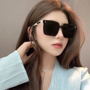 DOYM (with Glasses Bag) Square Large Frame Fashion Sunglasses for Women GM2023 New Trend UV400 Sun Protection Driving Beach Glasses Shades for Female Aesthetic Personality DM102