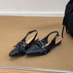 [Free Shipping] Retro-Style Rivet Pointed-Toe Closed-Toe Sandals For Women 2026 New Model Flat-Soled One-Strap Buckle Open-Back Soft-Soled Suitable For Commuting