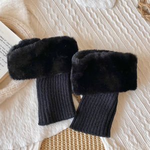 2Pairs Lolita Leg Warmers Faux Fur Boot Cuffs Women Girls Knitted Winter Crochet Socks Y2K Harajuku Fluffy Plush Boot Toppers Leg Cover