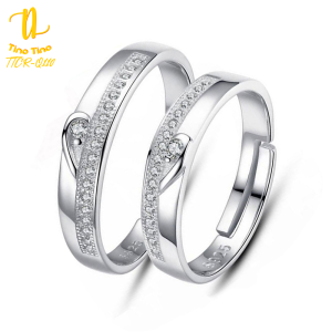 TINO TINO Cincin Couple Permata Love Q110 Wedding Ring Solitaire Permata Zirkonia Premium