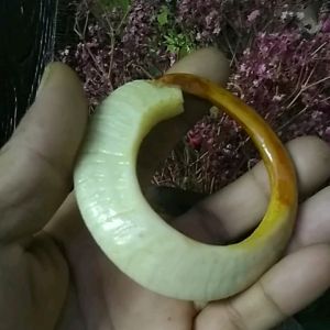 Vòng Tay Nhỏ Size 7.4cm Lổ 4.6 cm Mặt Dây Đeo Mỹ Nghệ