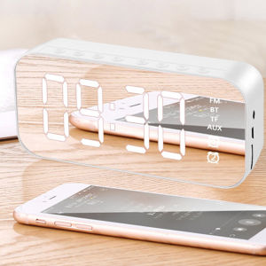 【ลำโพงนาฬิกาปลุก】ลำโพงบลูทูธไร้สายแบบพกพา ลำโพงบลูทูธมัลติฟังก์ชั่นพร้อมวิทยุ FM เบสไร้สายมินิสเตอริโอ LED F64