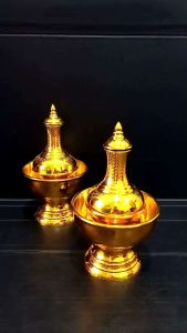 ที่กรวดน้ํา กรวดน้ํา ชุดกรวดน้ํา สีทองเงา ทําจากพลาสติกเดรด AAA พร้อมส่งจากไทย